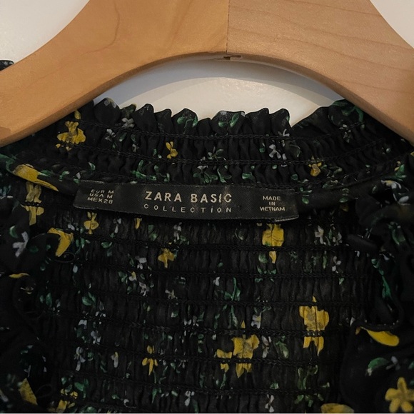 Zara sheer black and yellow floral print blouse - Picture 3 of 4